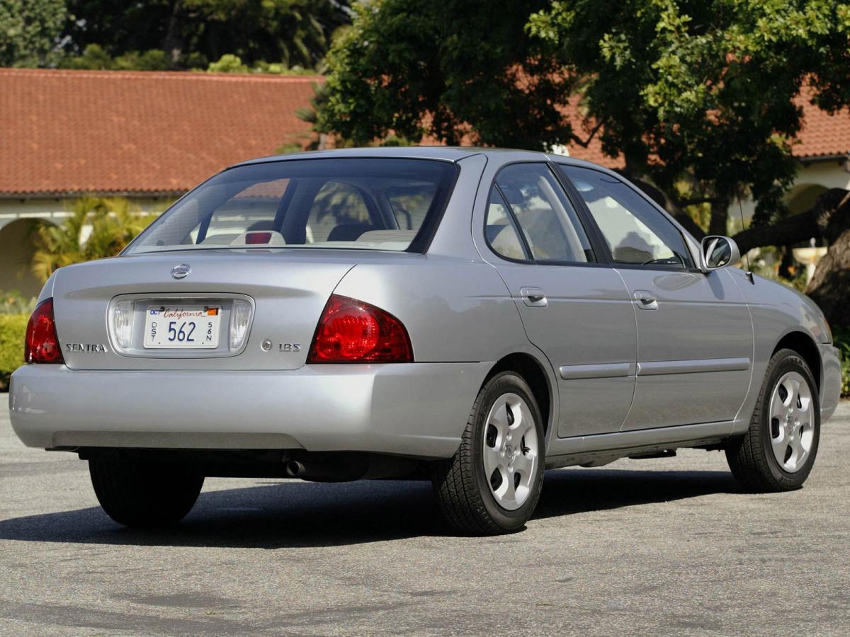 Nissan Sentra technical specifications and fuel economy